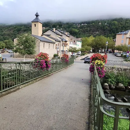 Studio moderne à Ax-les-Thermes, 30 m² avec sauna * Акс-ле-Терм