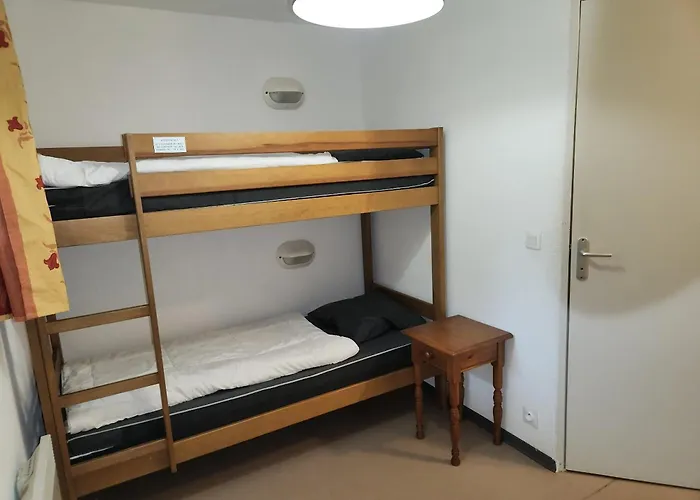 Moderne A Ax-les-thermes, 30 M² Avec Sauna Ax-les-Thermes